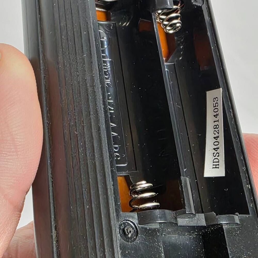 Sony DVD Remote Control RMT-D197A - Picture 6 of 10